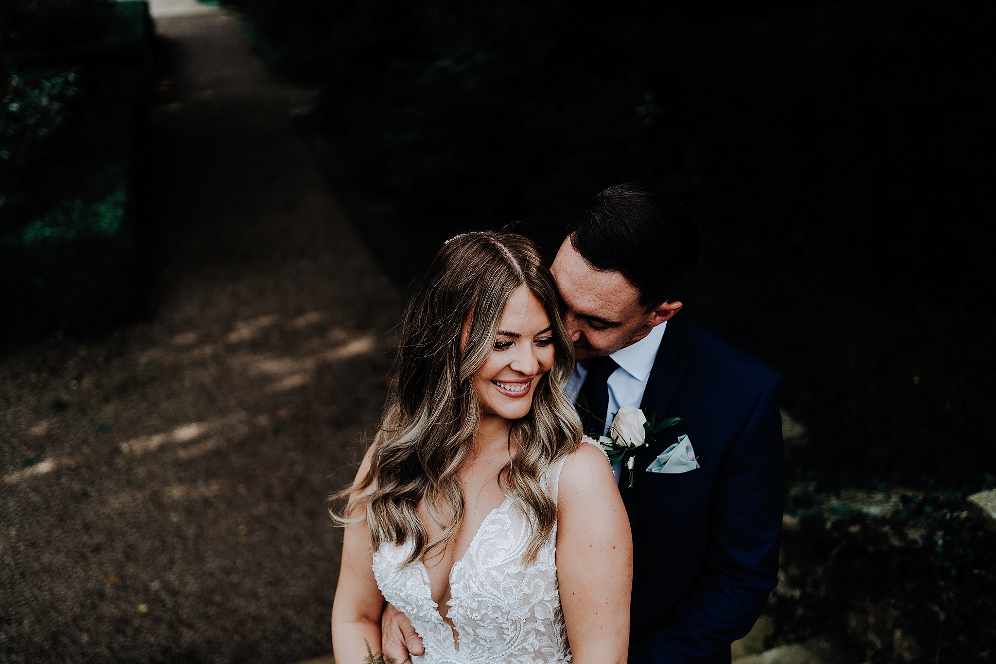 CHESHIRE-WEDDING-PHOTOGRAPHY-REBECCA-JAMES-EAVES-HALL-PHOTOGRAPHY-33