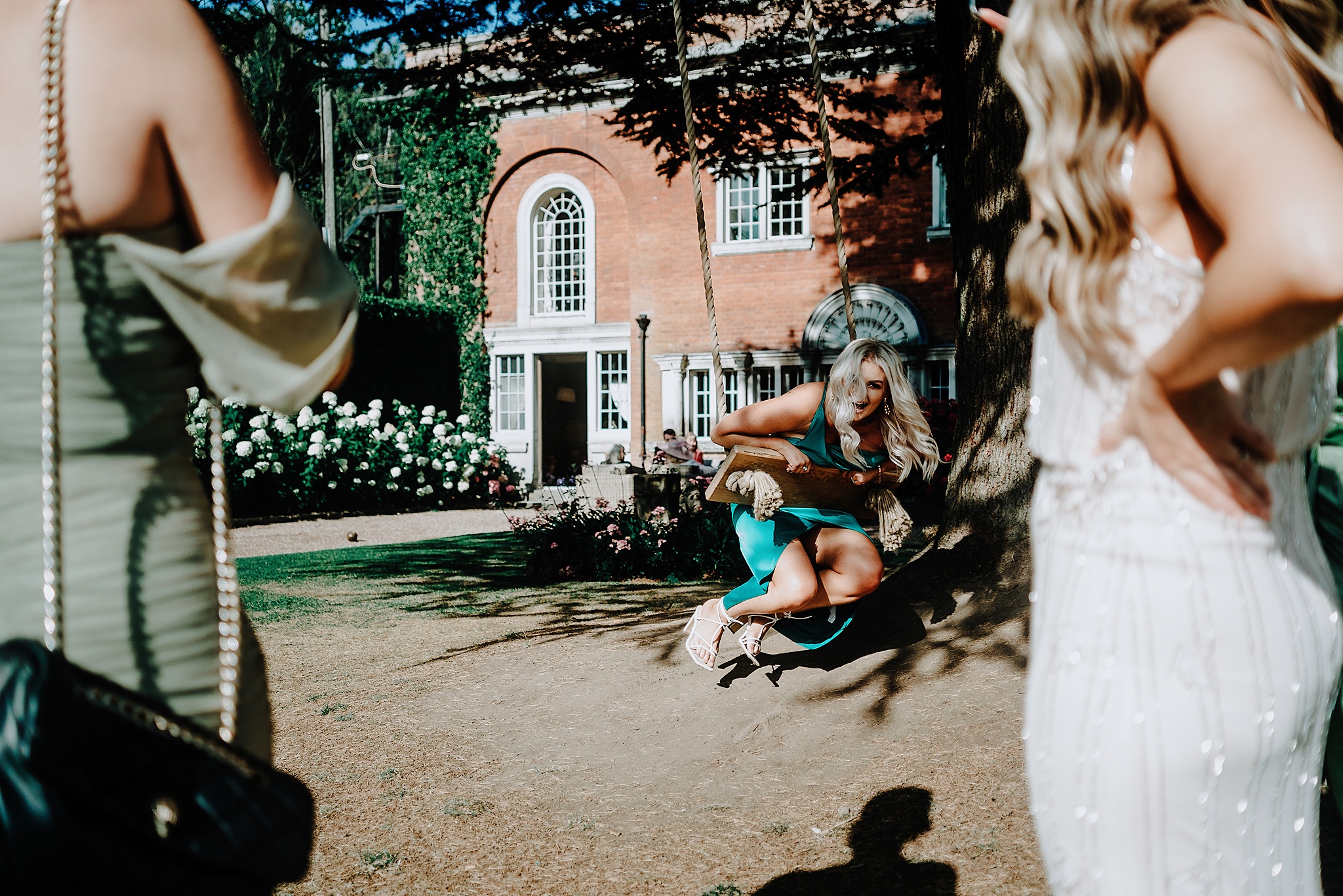 CHESHIRE-WEDDING-PHOTOGRAPHY-REBECCA-JAMES-EAVES-HALL-PHOTOGRAPHY-41