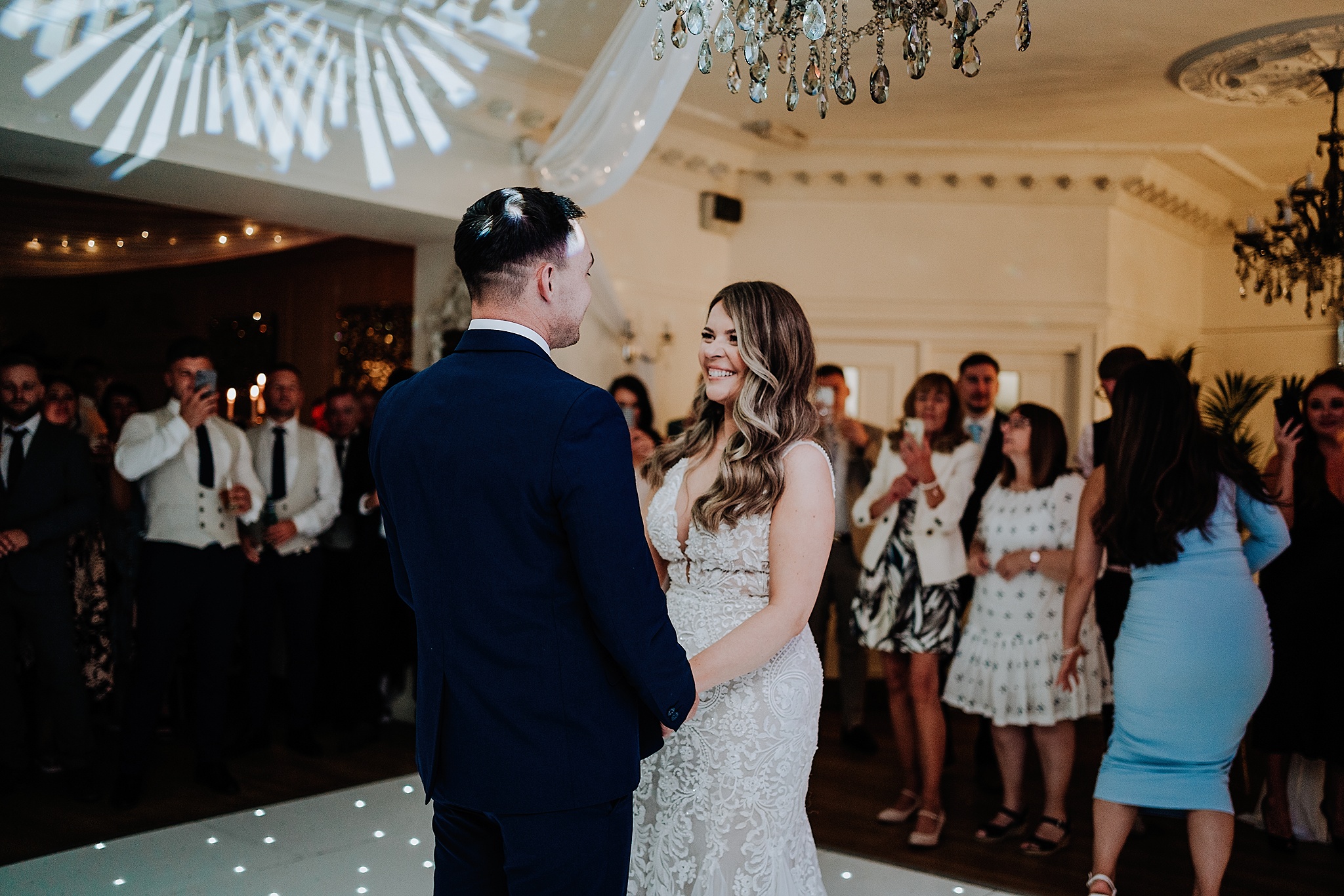 CHESHIRE-WEDDING-PHOTOGRAPHY-REBECCA-JAMES-EAVES-HALL-PHOTOGRAPHY-46