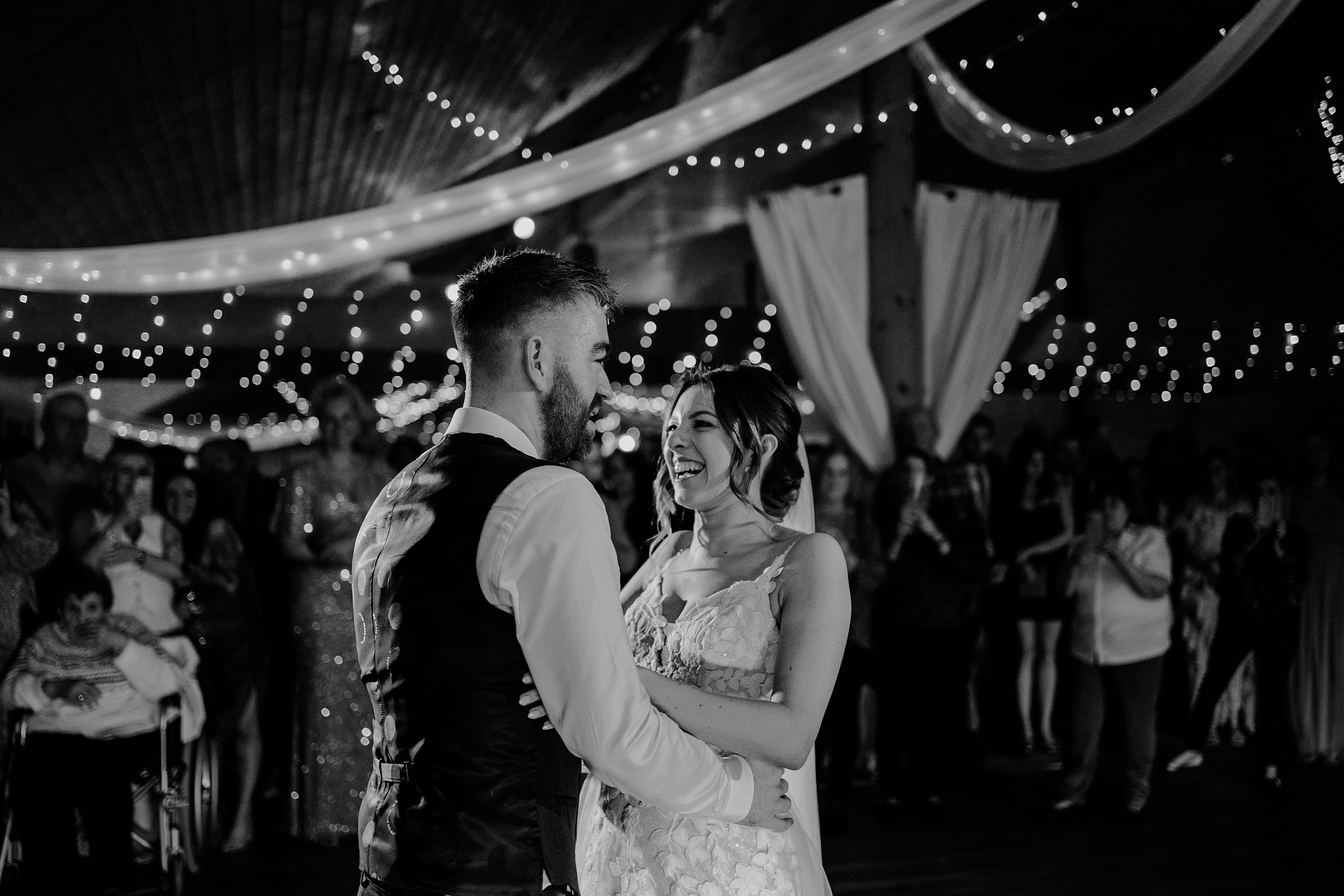 CHESHIRE-WEDDING-PHOTOGRAPHY-STYAL-LODGE-KIRSTY-JAMES-71