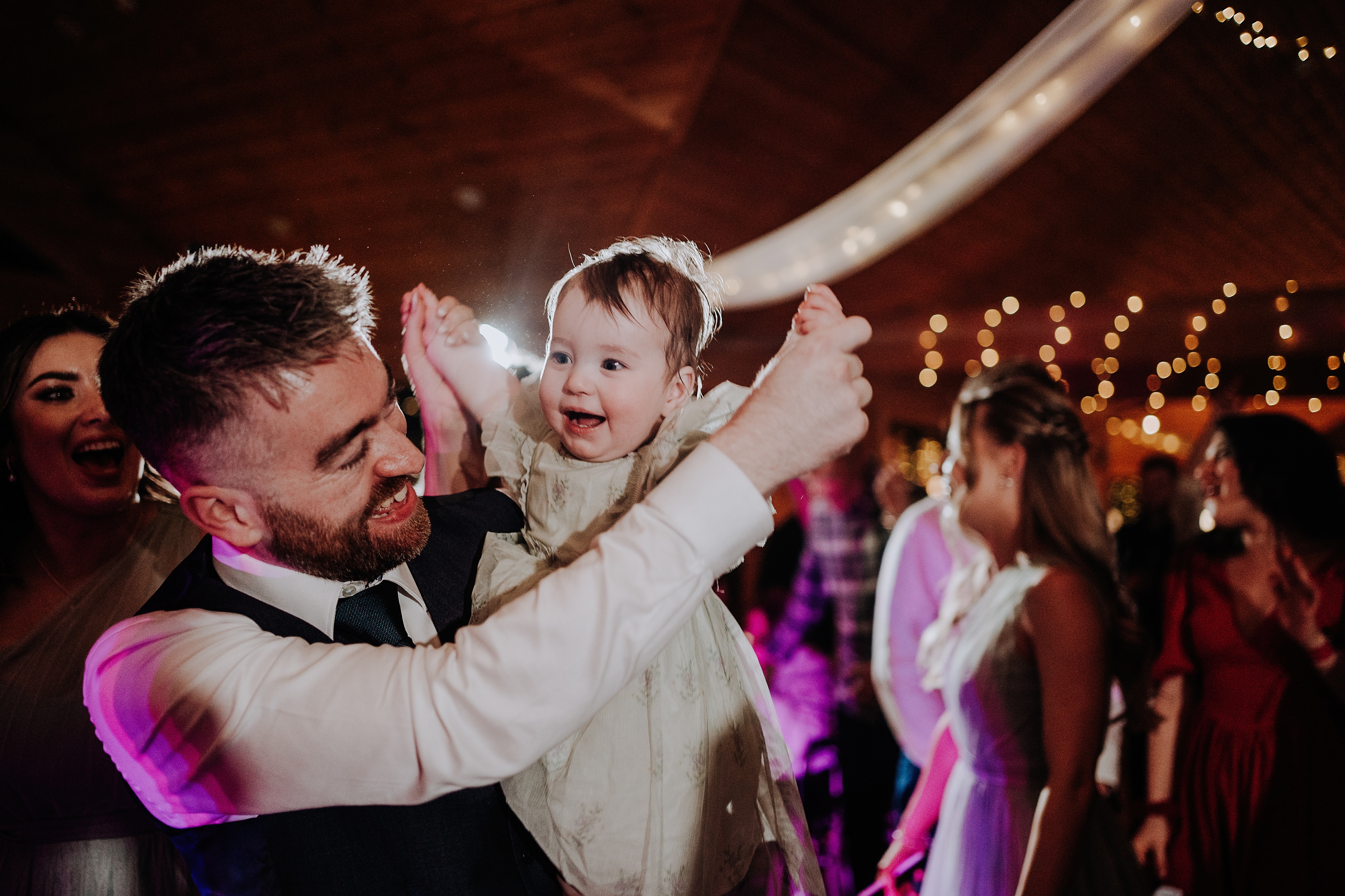 CHESHIRE-WEDDING-PHOTOGRAPHY-STYAL-LODGE-KIRSTY-JAMES-77