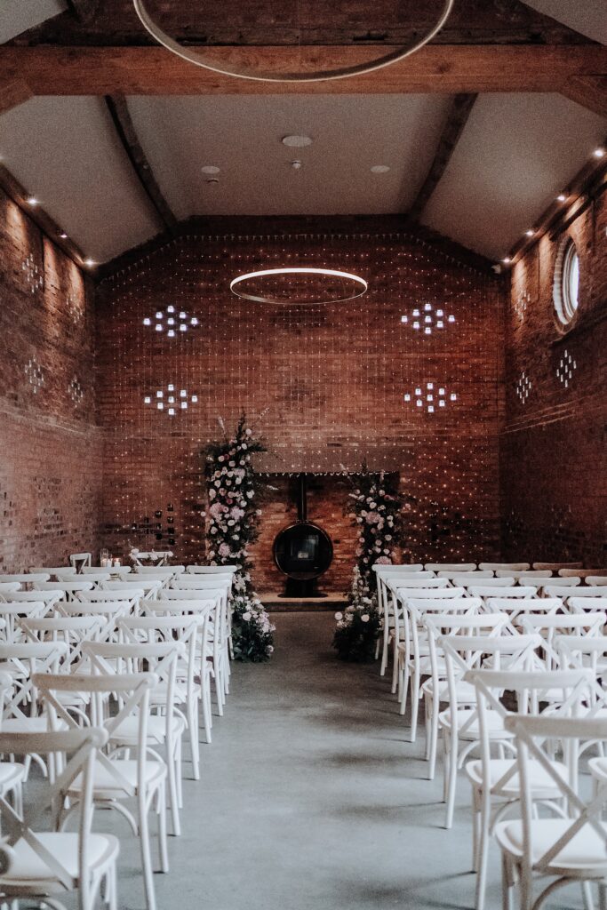 CHESHIRE-WEDDING-PHOTOGRAPHY-THE-HOLFORD-ESTATE-MEG-TOM-14