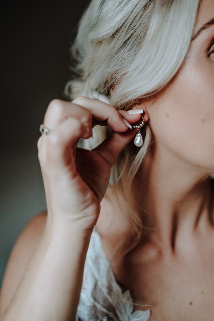 CHESHIRE-WEDDING-PHOTOGRAPHY-THE-HOLFORD-ESTATE-MEG-TOM-7