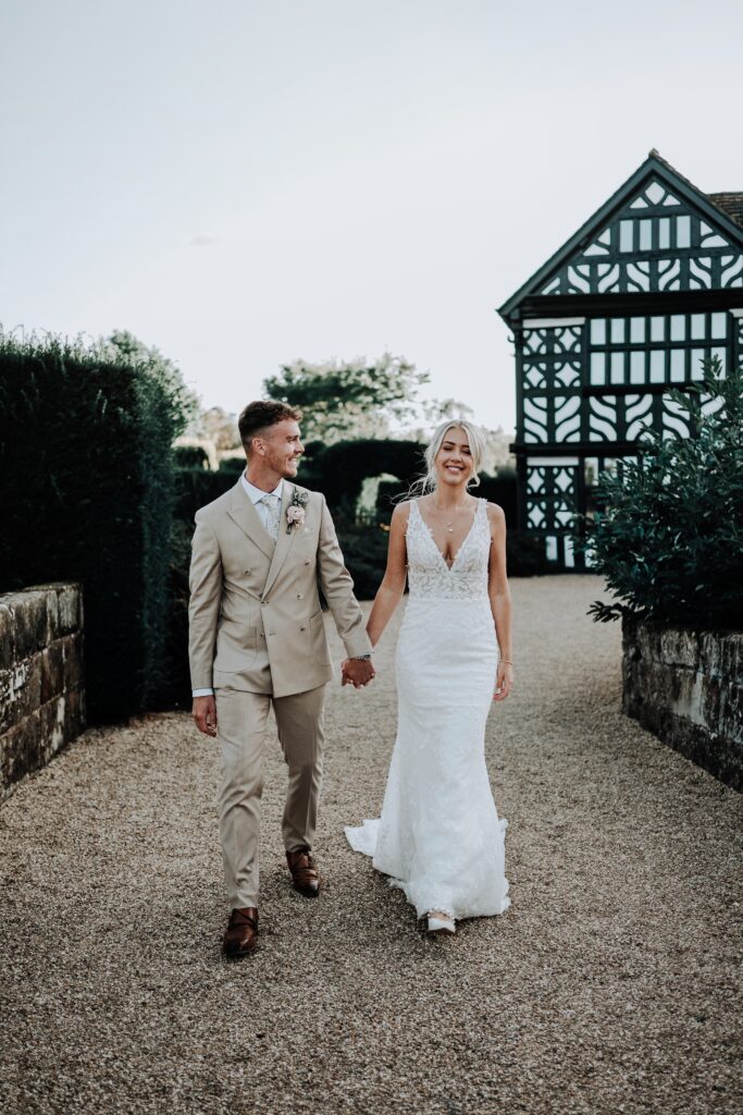CHESHIRE-WEDDING-PHOTOGRAPHY-THE-HOLFORD-ESTATE-MEG-TOM-70