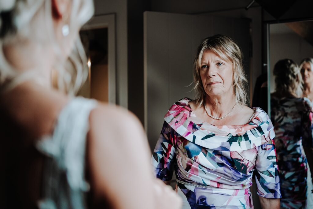 CHESHIRE-WEDDING-PHOTOGRAPHY-THE-HOLFORD-ESTATE-MEG-TOM-9