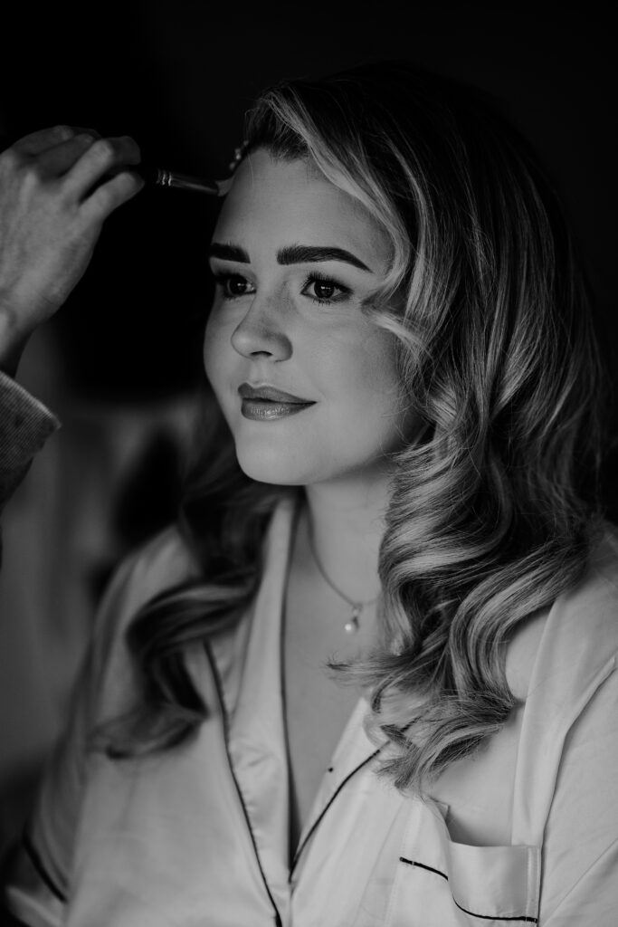 CHESHIRE-WEDDING-PHOTOGRAPHY-THE-OUTBARN-LUCY-JACK-10