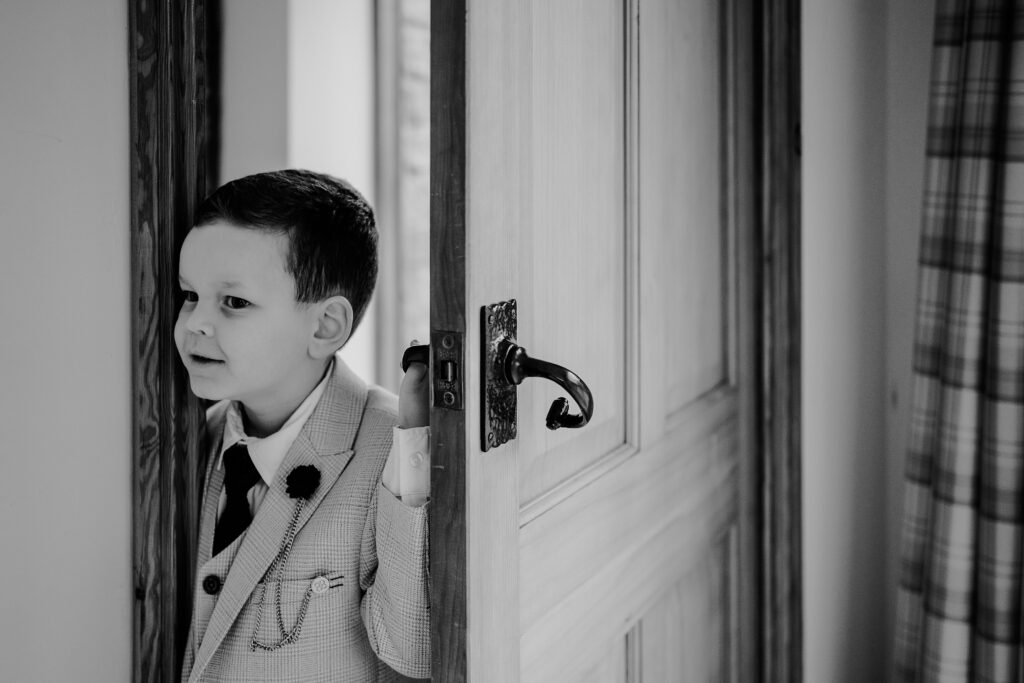 CHESHIRE-WEDDING-PHOTOGRAPHY-THE-OUTBARN-LUCY-JACK-14