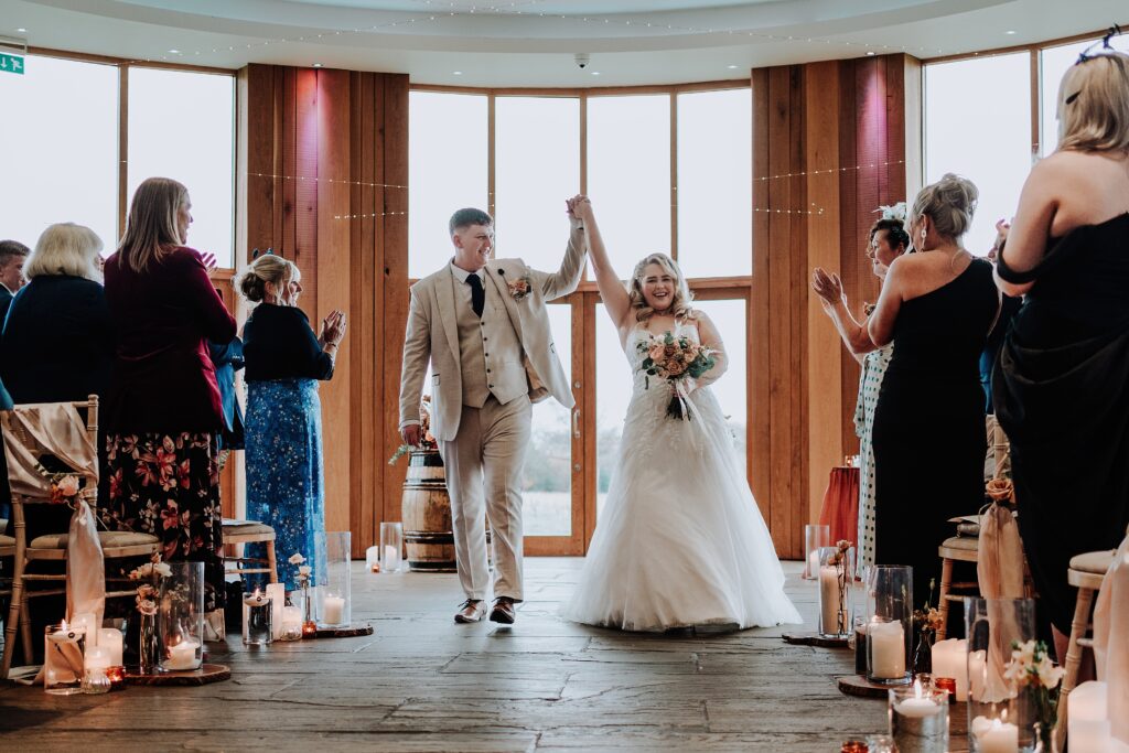 CHESHIRE-WEDDING-PHOTOGRAPHY-THE-OUTBARN-LUCY-JACK-38