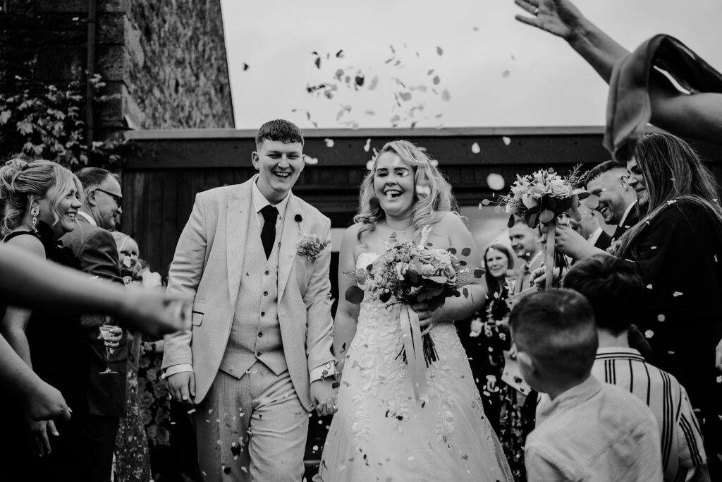CHESHIRE-WEDDING-PHOTOGRAPHY-THE-OUTBARN-LUCY-JACK-40