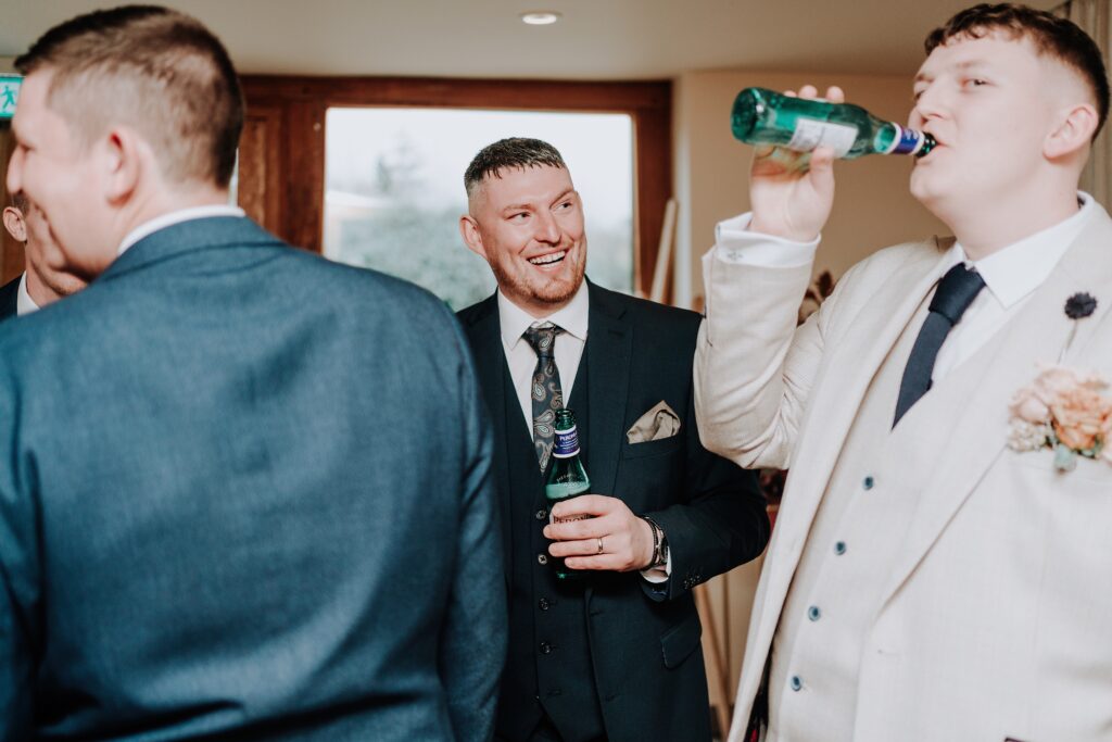CHESHIRE-WEDDING-PHOTOGRAPHY-THE-OUTBARN-LUCY-JACK-42