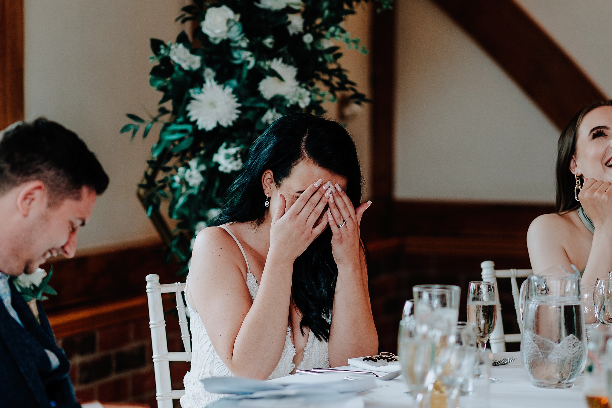 CHESHIRE-WEDDING-PHOTOGRAPHY-TIAH-PHILLIP-SANDHOLE-OAK-BARN-49