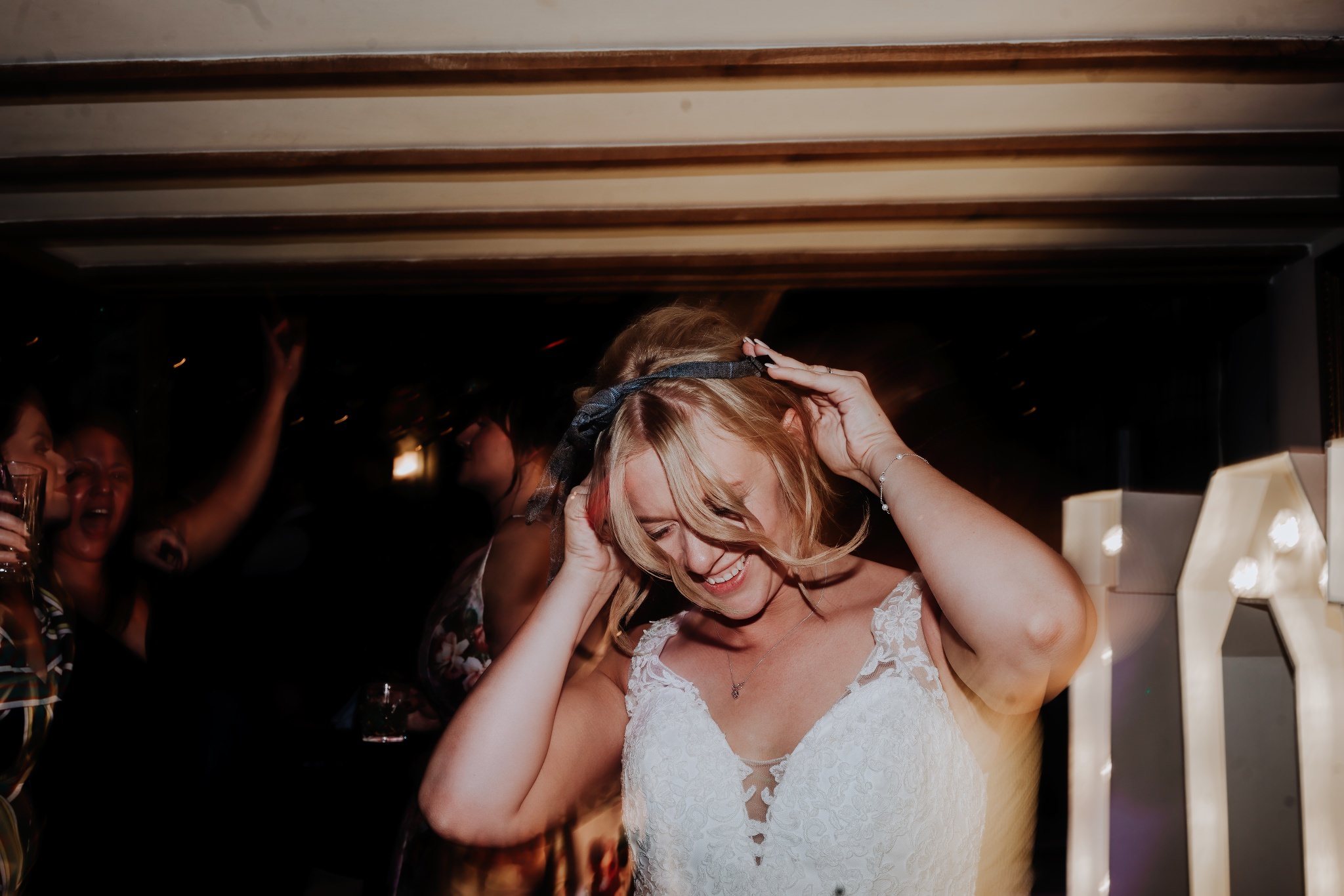 Cheshire-Wedding-Photography-Laura-Jack-Plough-at-Eaton-102