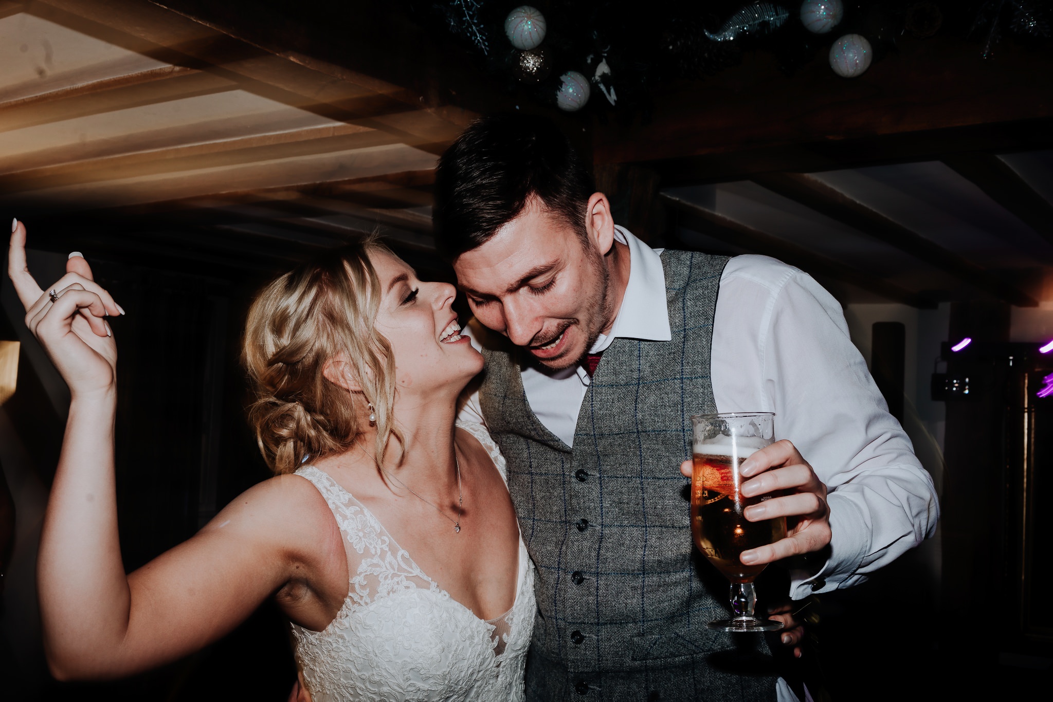 Cheshire-Wedding-Photography-Laura-Jack-Plough-at-Eaton-104
