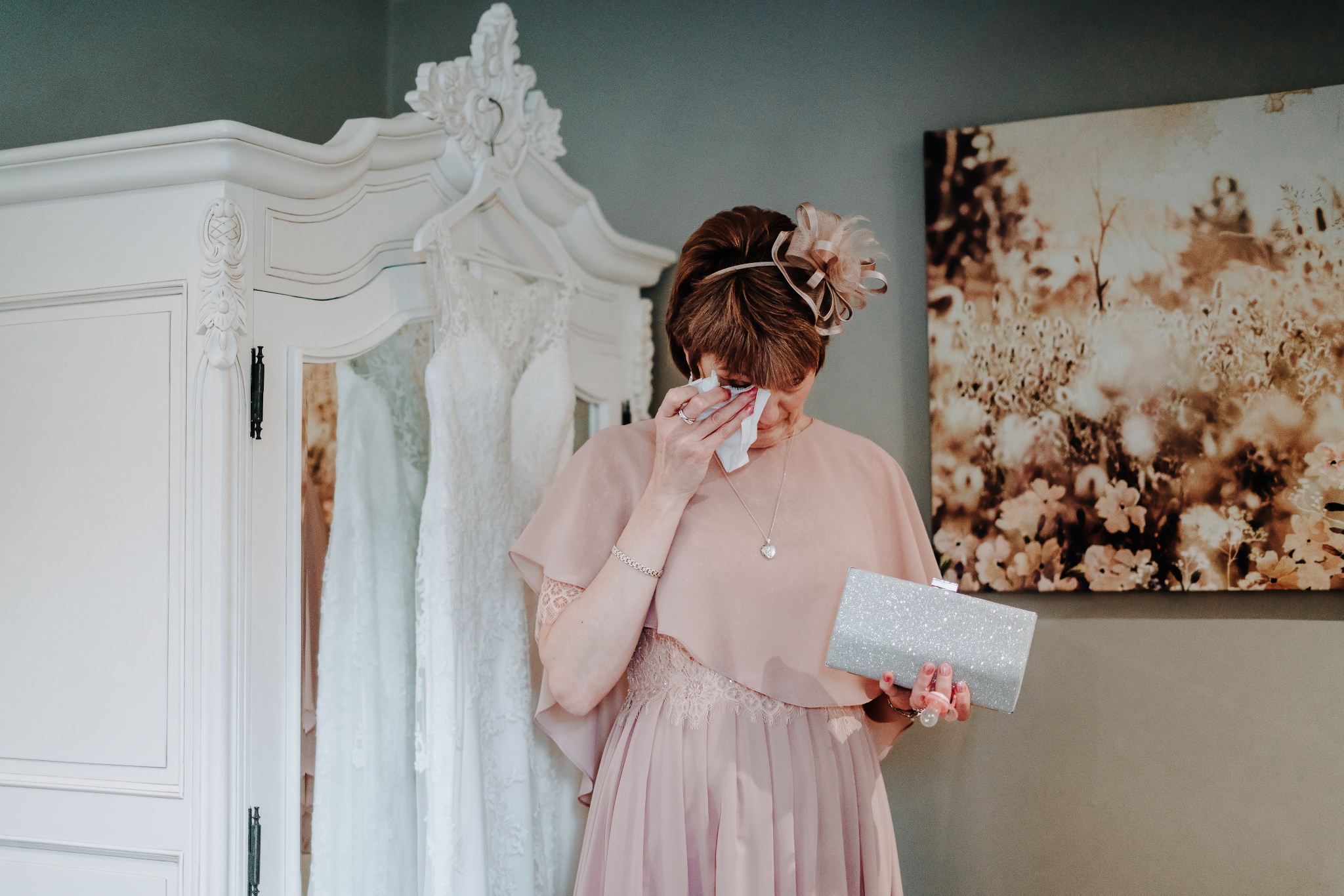 Cheshire-Wedding-Photography-Laura-Jack-Plough-at-Eaton-15