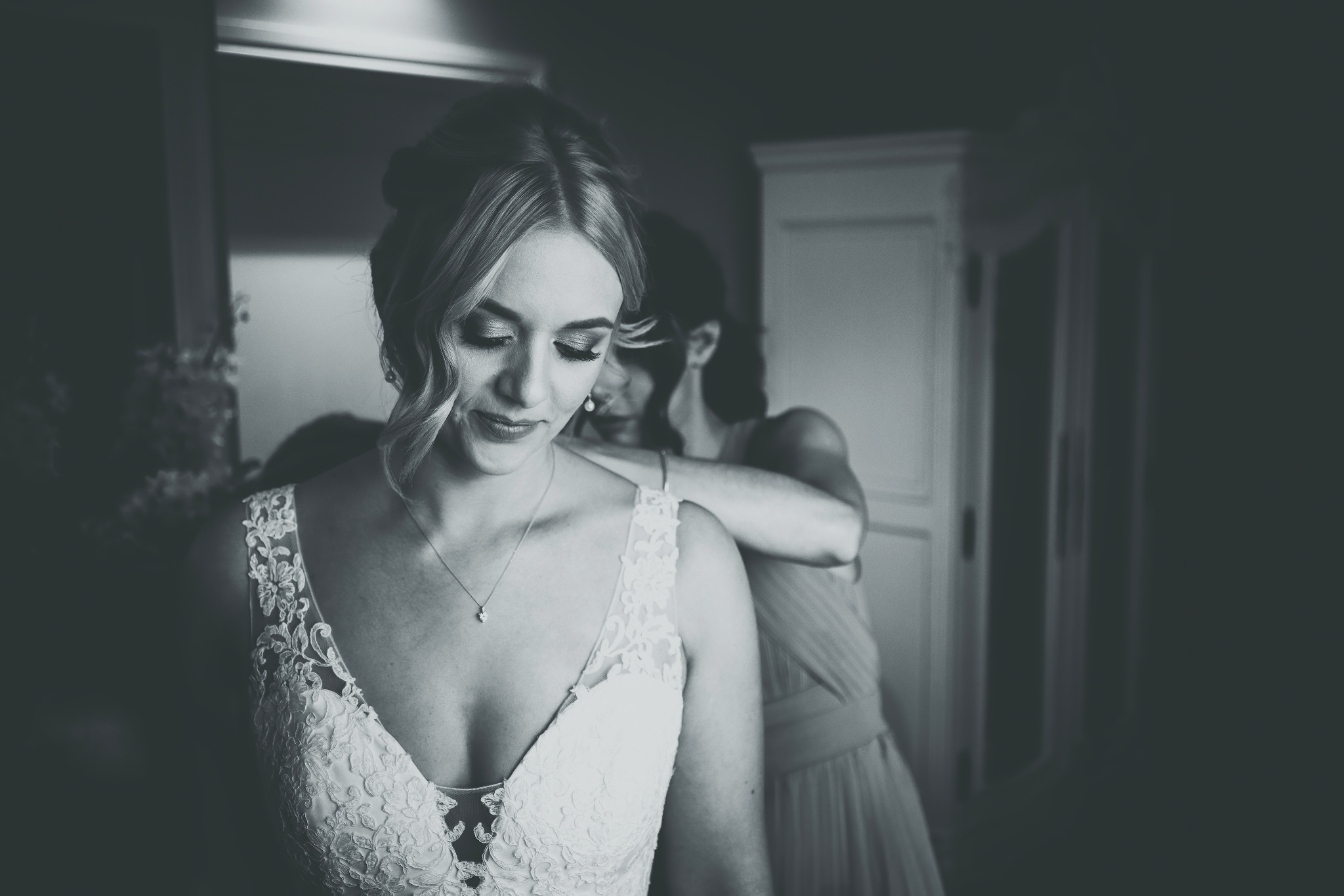 Cheshire-Wedding-Photography-Laura-Jack-Plough-at-Eaton-21