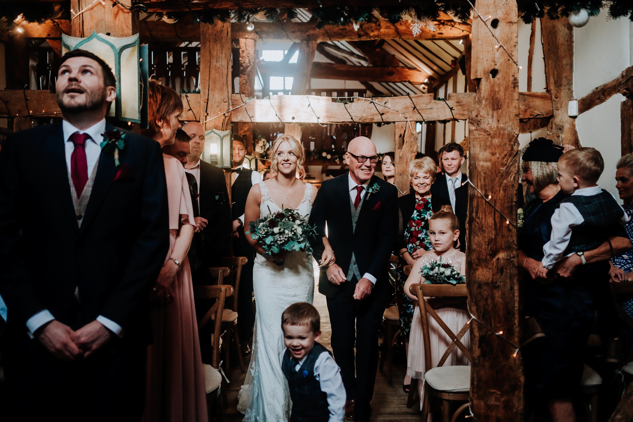 Cheshire-Wedding-Photography-Laura-Jack-Plough-at-Eaton-31