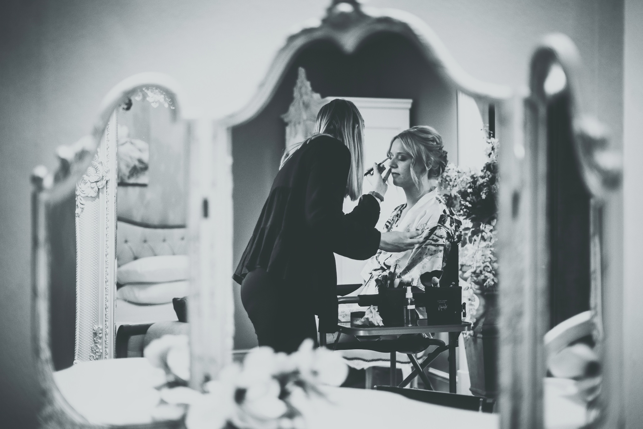 Cheshire-Wedding-Photography-Laura-Jack-Plough-at-Eaton-4