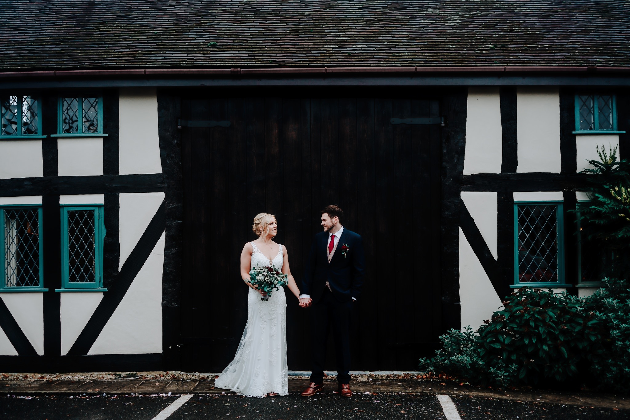 Cheshire-Wedding-Photography-Laura-Jack-Plough-at-Eaton-43