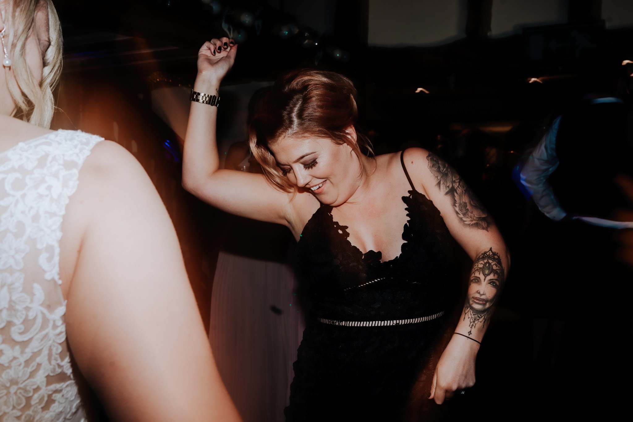 Cheshire-Wedding-Photography-Laura-Jack-Plough-at-Eaton-96