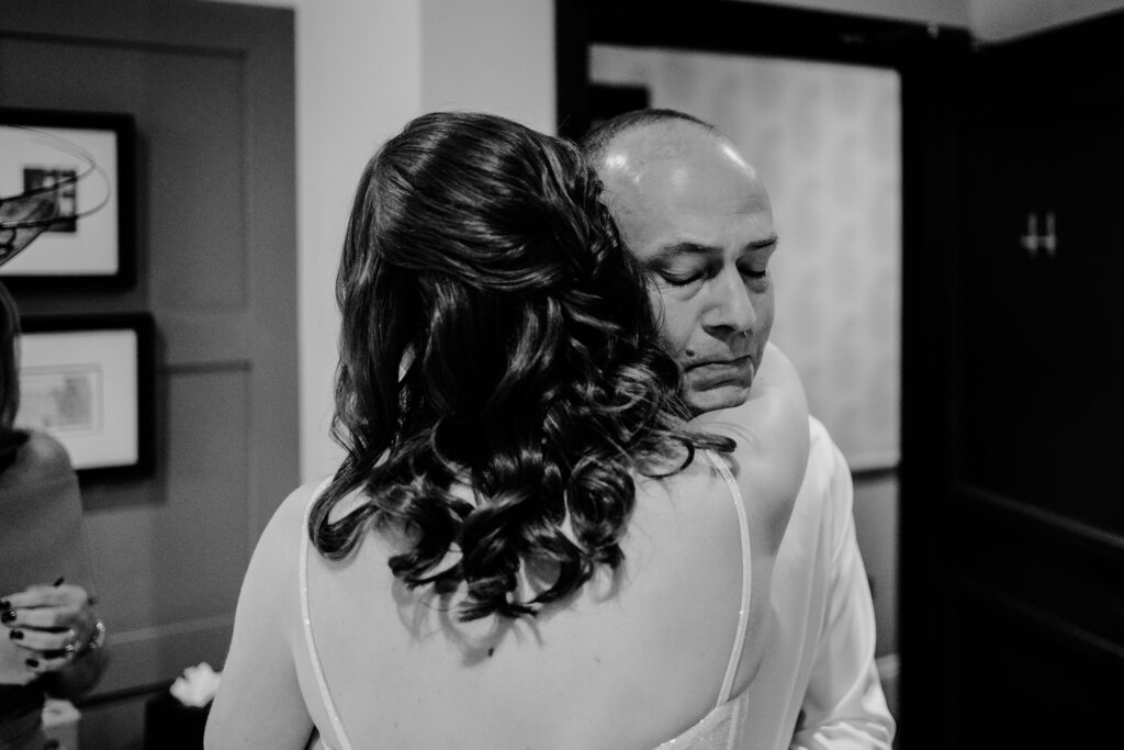 MANCHESTER-WEDDING-PHOTOGRAPHY-JANE-ADAM-KING-ST-TOWNHOUSE-10