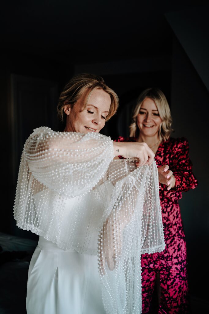 MANCHESTER-WEDDING-PHOTOGRAPHY-KING-ST-TOWNHOUSE-SIOBHAN-OLLIE18
