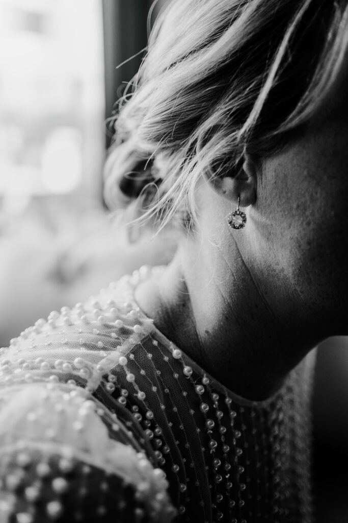 MANCHESTER-WEDDING-PHOTOGRAPHY-KING-ST-TOWNHOUSE-SIOBHAN-OLLIE22