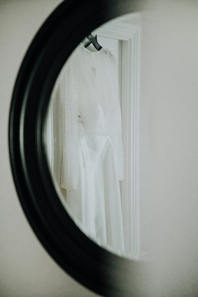 MANCHESTER-WEDDING-PHOTOGRAPHY-KING-ST-TOWNHOUSE-SIOBHAN-OLLIE3