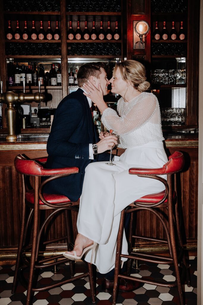 MANCHESTER-WEDDING-PHOTOGRAPHY-KING-ST-TOWNHOUSE-SIOBHAN-OLLIE58